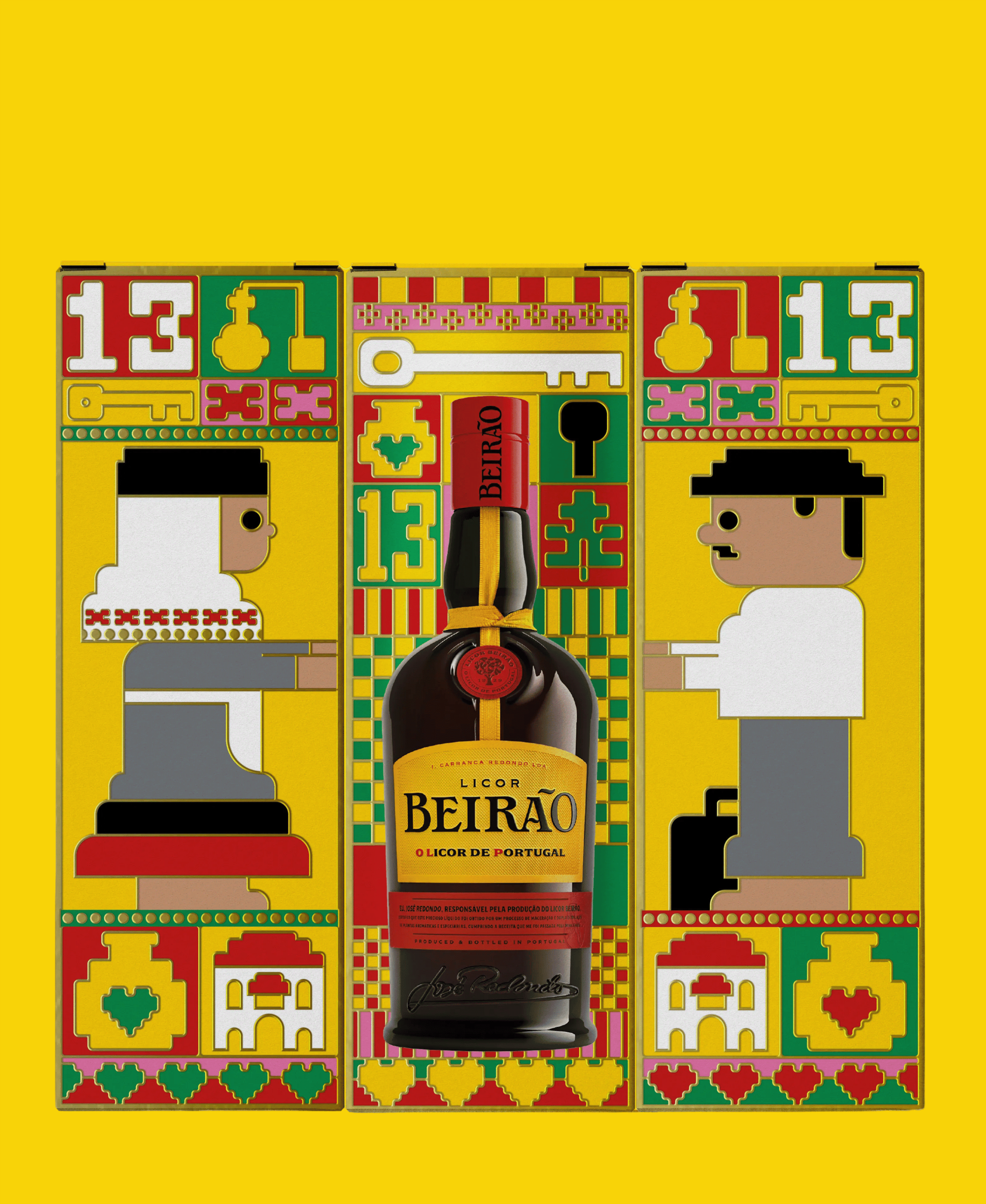 Licor Beirão Christmas Packaging